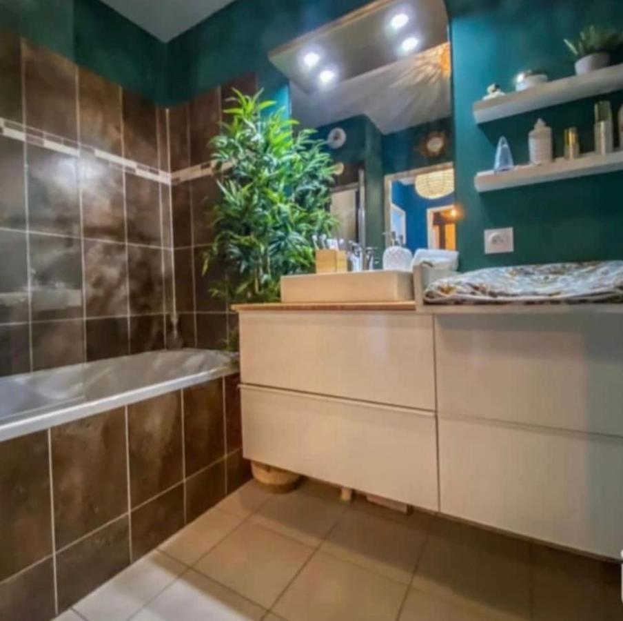 Apartmán Logement Exceptionnel Avec Jardin Proche Disney Montévrain Exteriér fotografie